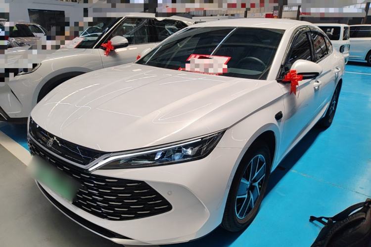 BYD Qin L 2026 — фото 1