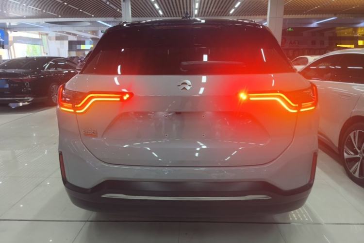 NIO ES6 2020 — 5