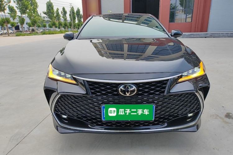 Toyota Avalon 2023 — 2