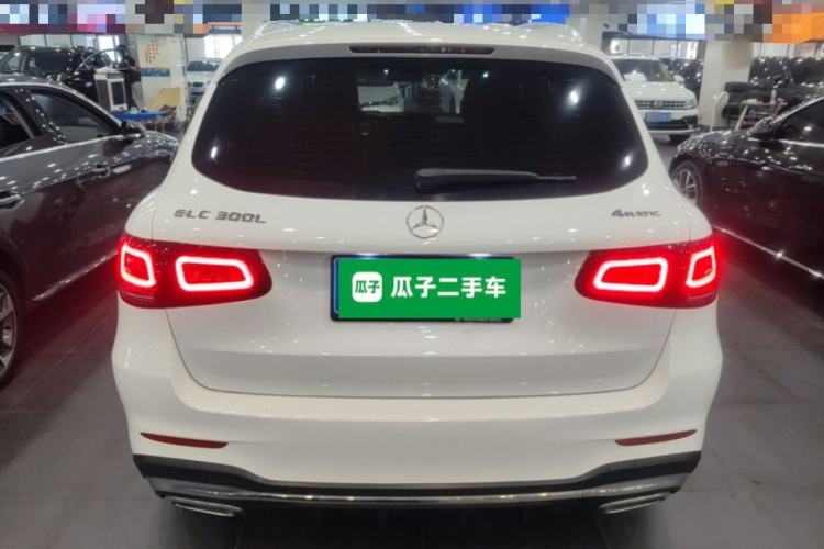 Mercedes-Benz GLC 300 L 2022 — фото 5