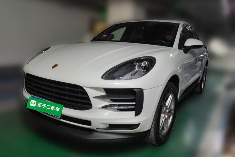 Porsche Macan 2021 — фото 1
