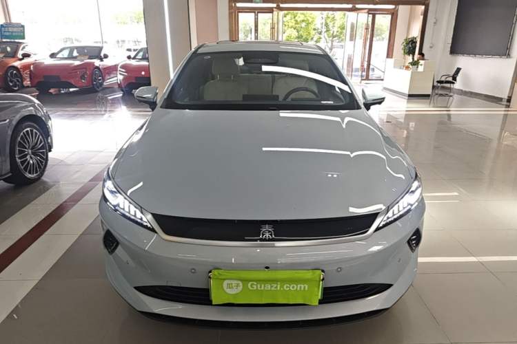 BYD Qin Plus 2025 — 2