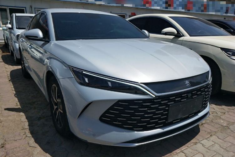 BYD Qin L 2024 — 3