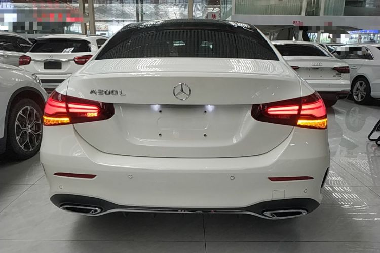 Mercedes-Benz A 200 L 2023 — фото 5