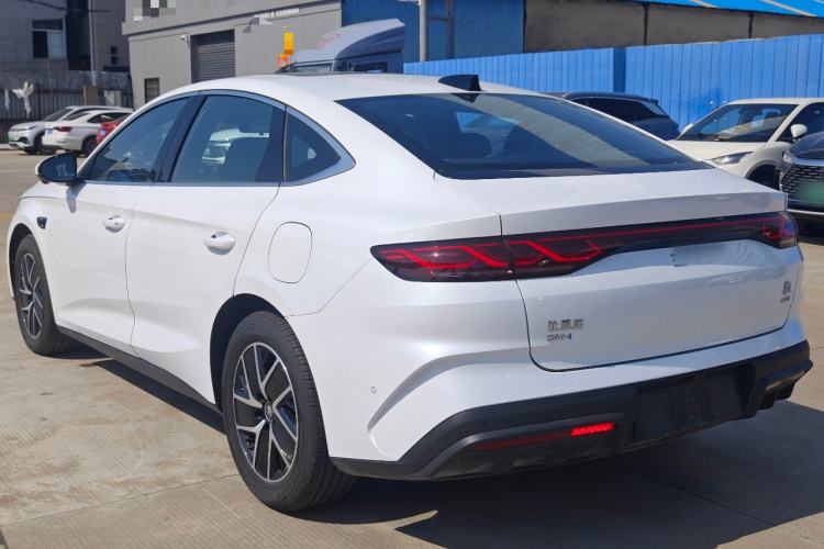 BYD Qin L 2025 — 4