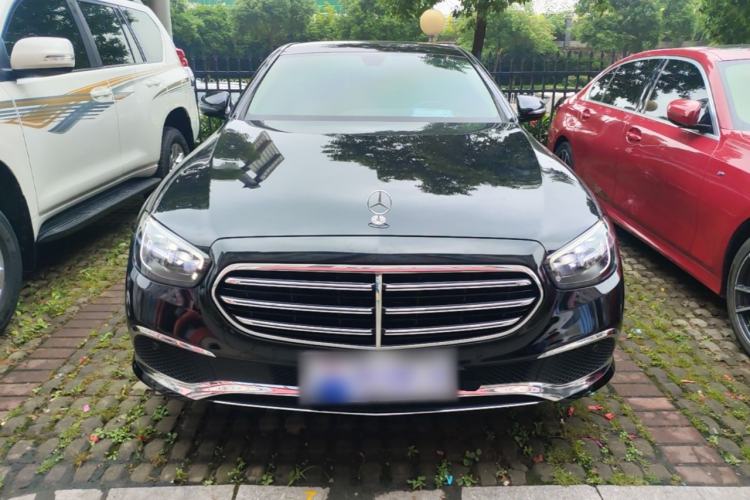 Mercedes-Benz E 260 L 2022 — 2