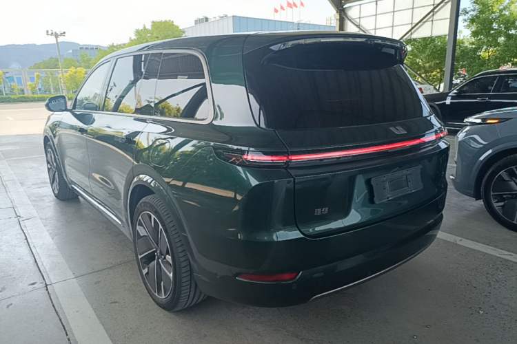 Li Auto L9 2025 — 4