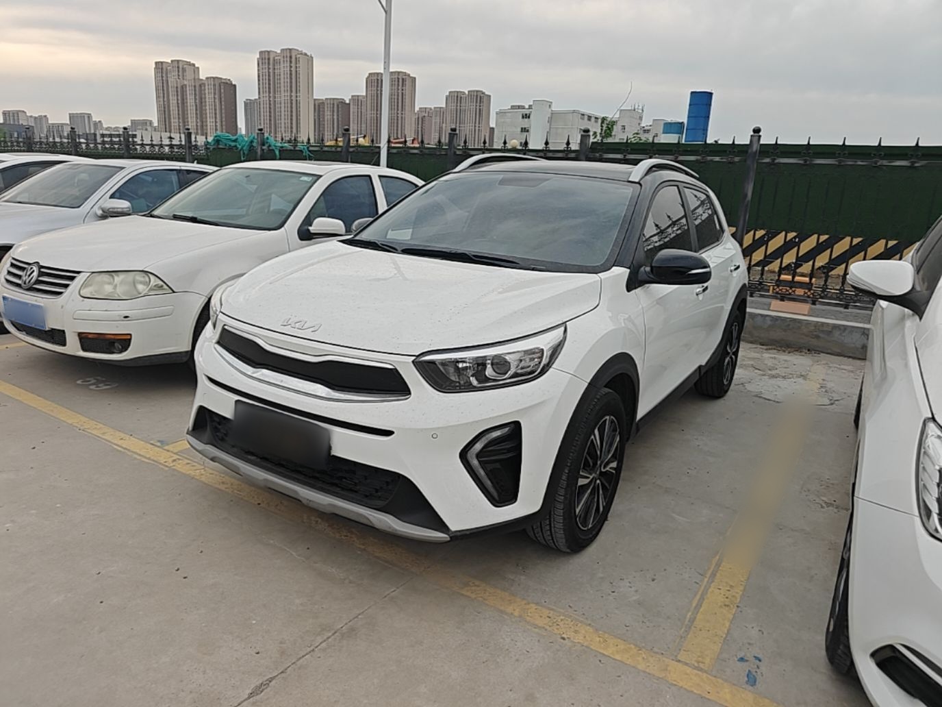 Kia KX1 2021 — фото 1