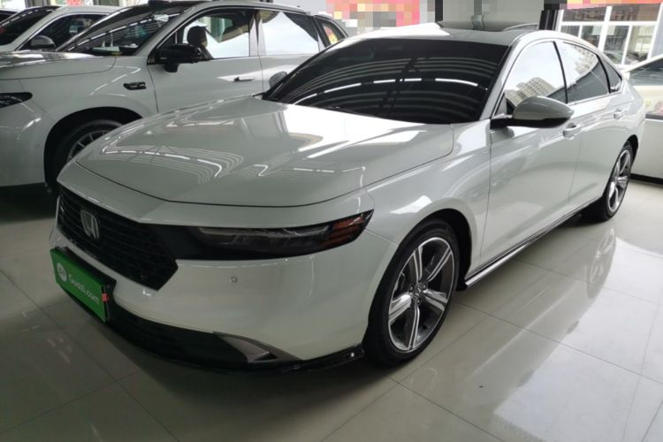 Honda Accord 2023 — фото 1