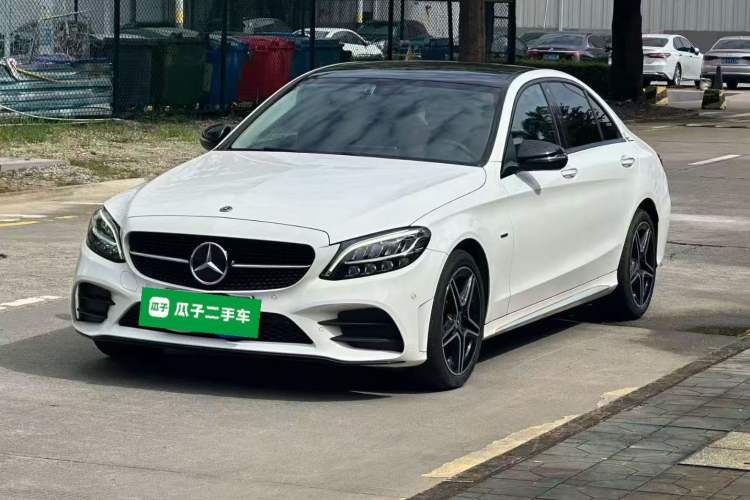 Mercedes-Benz C 260 L 2021 — фото 1