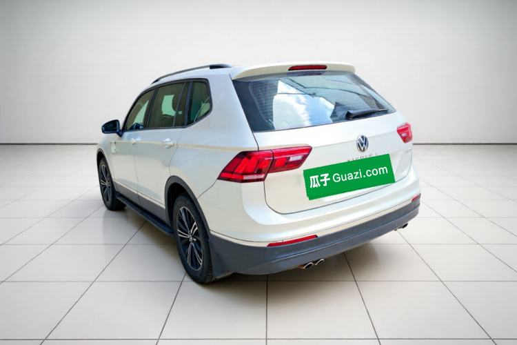 Volkswagen Tiguan L 2021 — фото 4