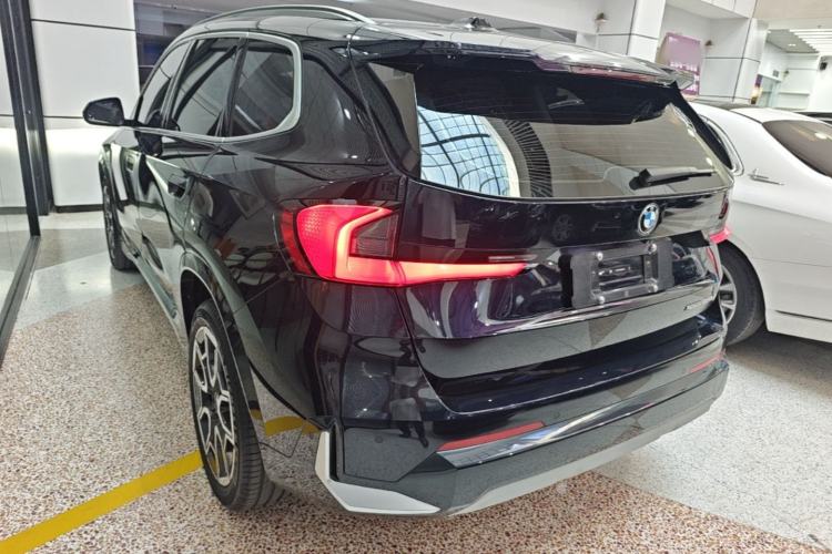 BMW X1 2023 — фото 4