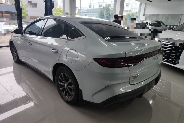 BYD Qin L 2024 — фото 4