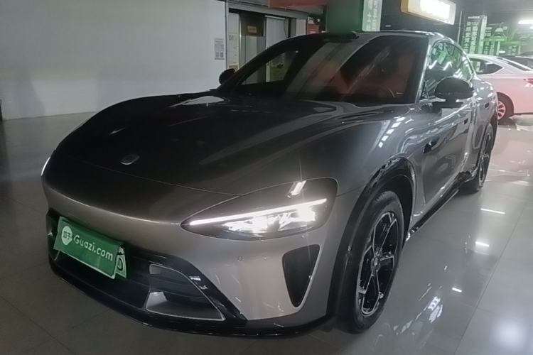Xiaomi Auto YU7 2025 — фото 1