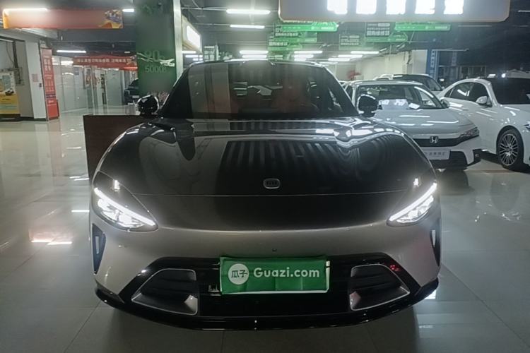 Xiaomi Auto YU7 2025 — фото 2