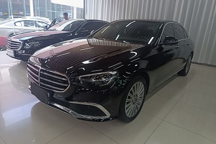Mercedes-Benz benz e class 2022 — фото 1