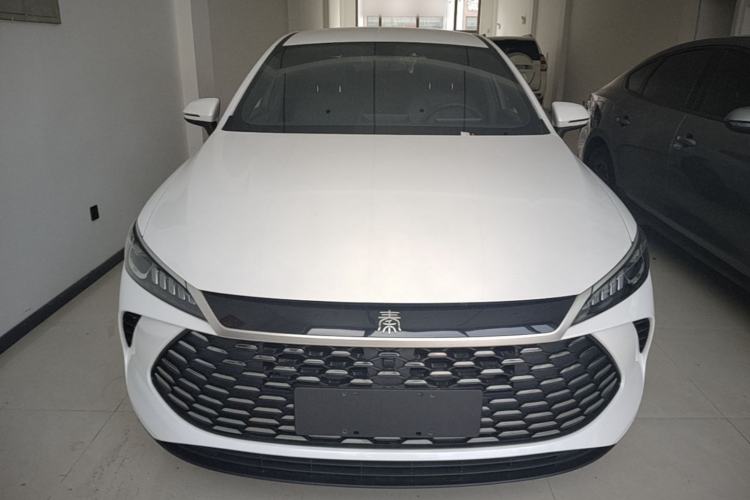 BYD Qin PLUS 2025 — фото 2
