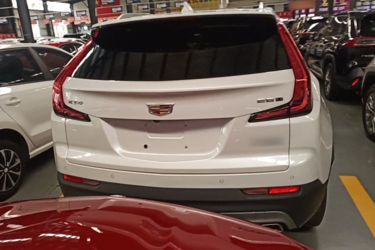 Cadillac XT4 2021 — 5