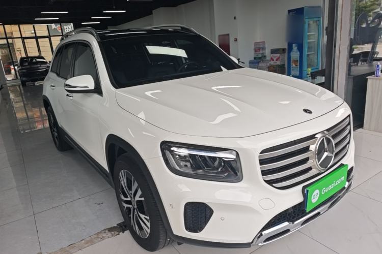Mercedes-Benz GLB 220 2024 — 3