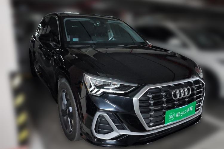 Audi Q3 2022 — 3