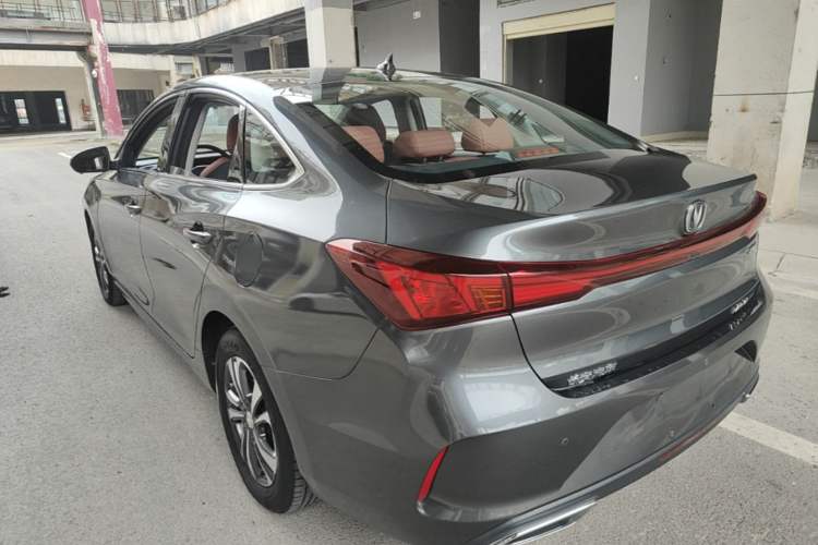 ChangAn Eado 2022 — 4