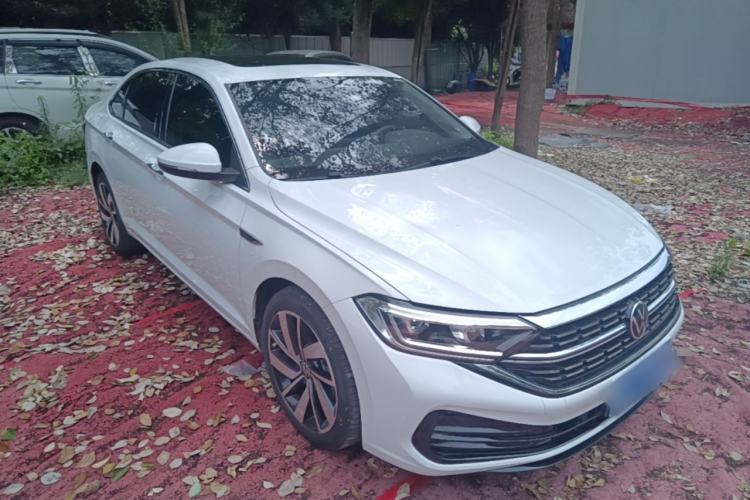 Volkswagen Sagitar 2025 — 3