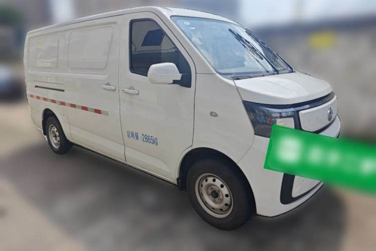 ChangAn Ruixing EM80 2025 — 3