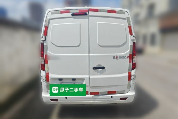 ChangAn Ruixing EM80 2025 — 5
