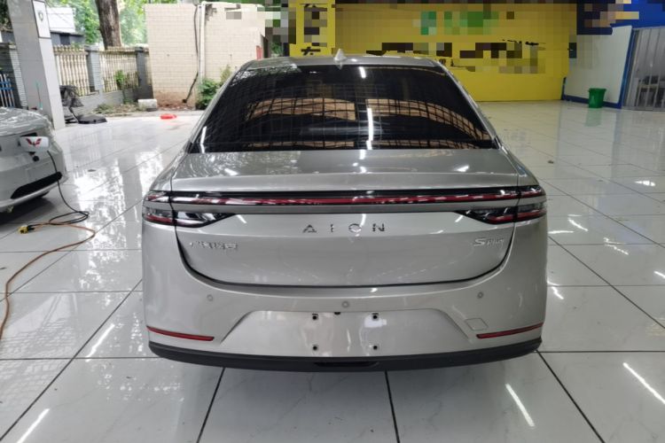 AION S Plus 2025 — 5