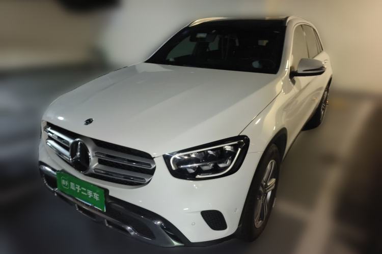 Mercedes-Benz GLC 260 L 2020 — фото 1