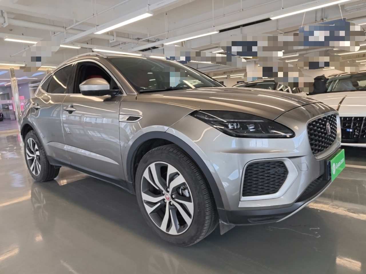 Jaguar e pace 2024 — фото 3