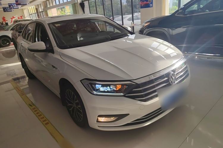Volkswagen Sagitar 2020 — 3