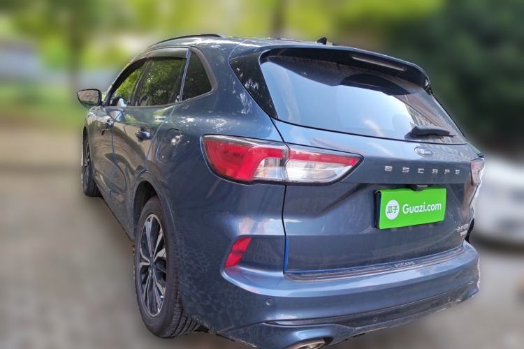Ford Escape 2020 — 4