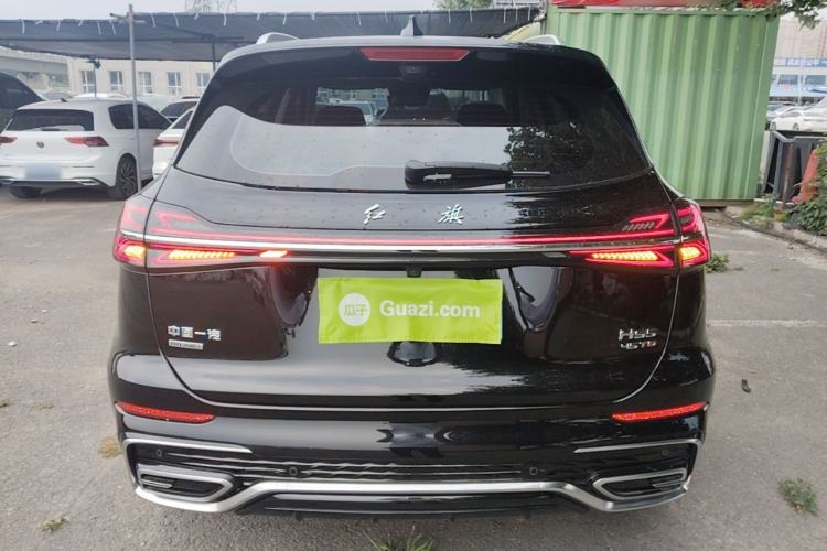 Hongqi HS5 2023 — 5