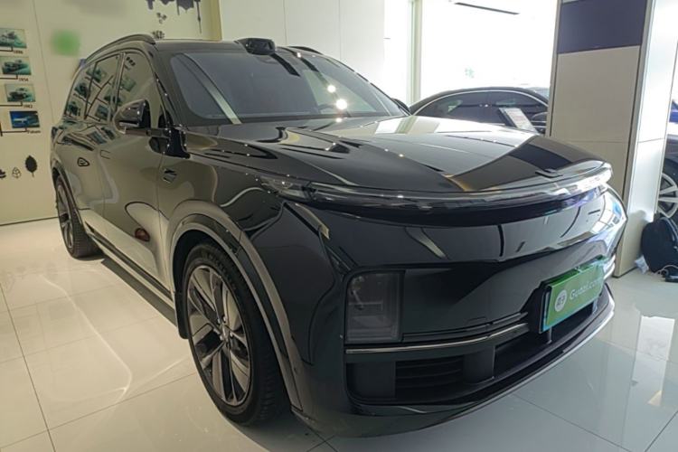 Li Auto L9 2022 — 3