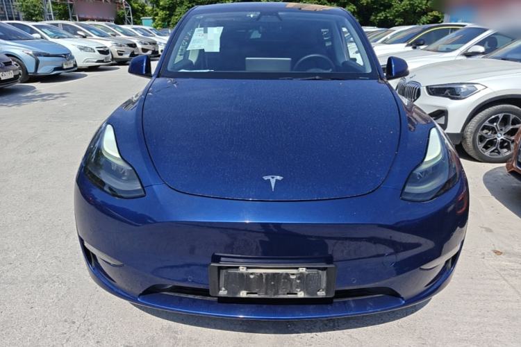 Tesla Model Y 2021 — 2