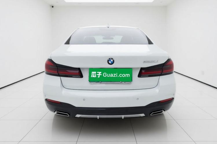 BMW 530Li 2023 — 5