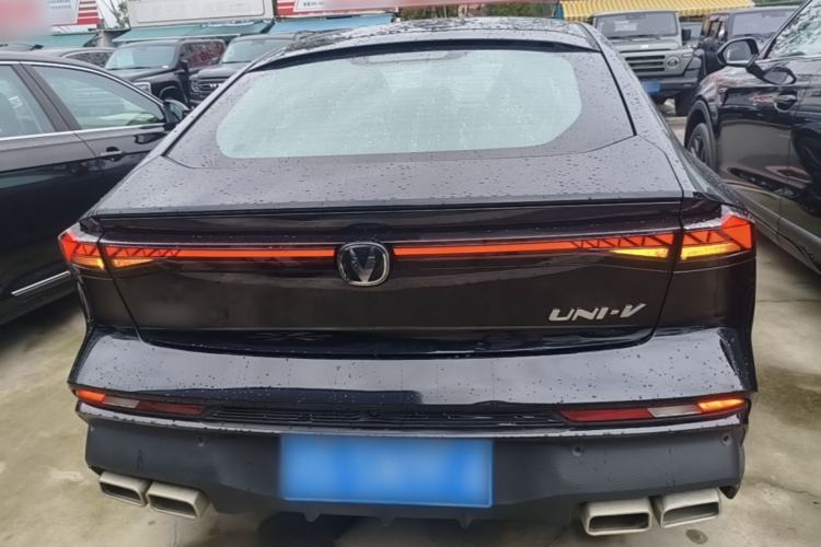 ChangAn UNI-V 2024 — 5