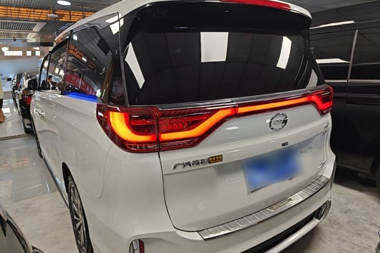 GAC Motor Trumpchi M8 2021 — фото 4