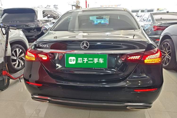 Mercedes-Benz E 300 L 2022 — 5