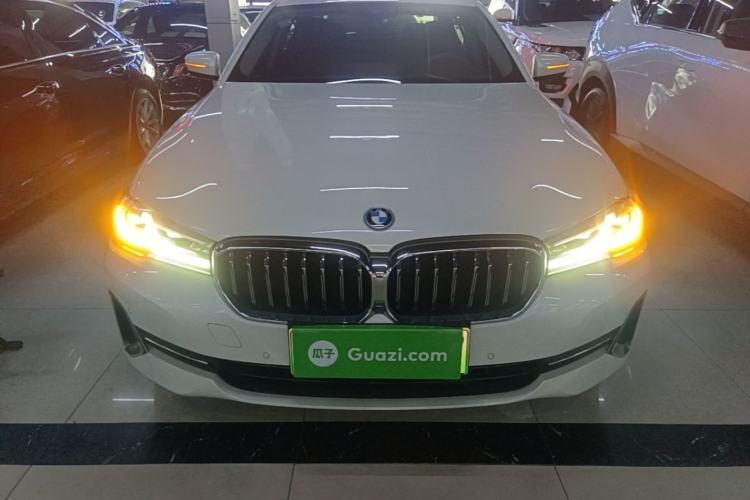 BMW 535Le 2022 — 2