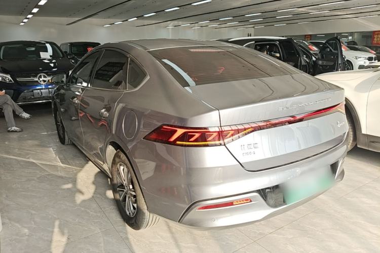 BYD Qin PLUS 2024 — фото 4