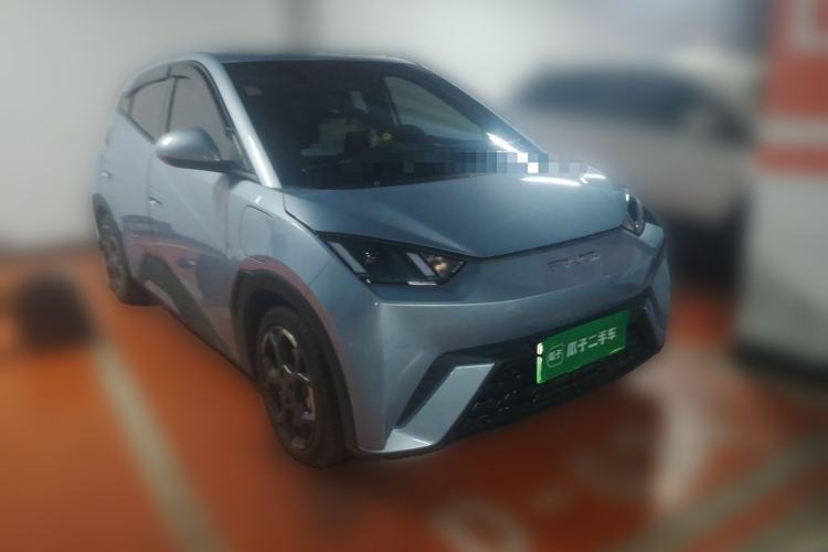 BYD Dolphin Mini 2025 — 3