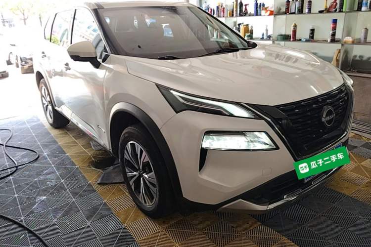 Nissan X-Trail 2023 — фото 3