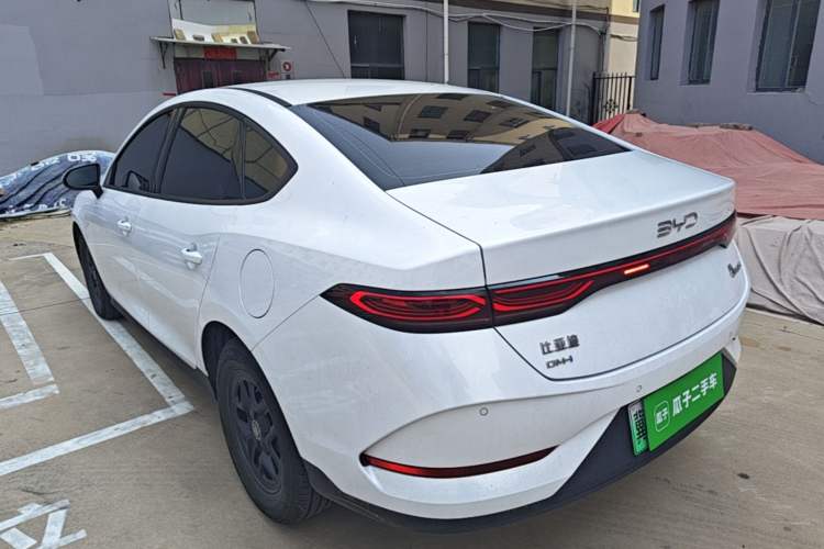 BYD Qin PLUS 2025 — фото 4