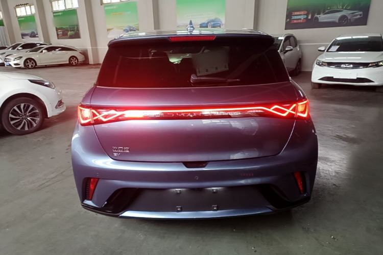 BYD Dolphin 2024 — 5