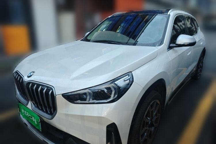 BMW X1 2023 — фото 1