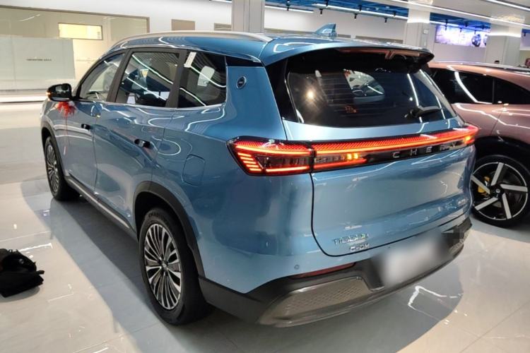 Chery Tiggo 8 Plus C-DM 2025 — фото 4