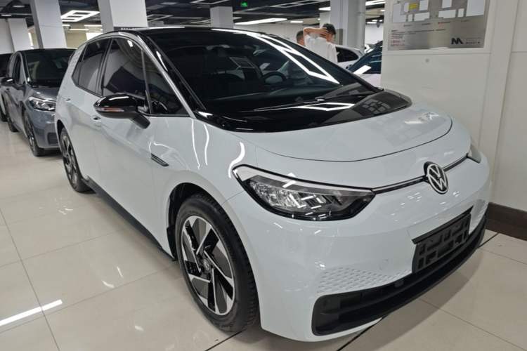 Volkswagen ID.3 2023 — 3