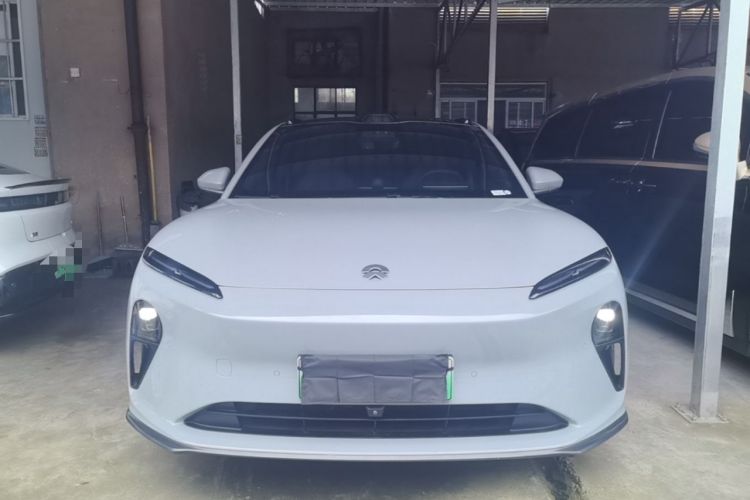 NIO ET5T 2024 — 2